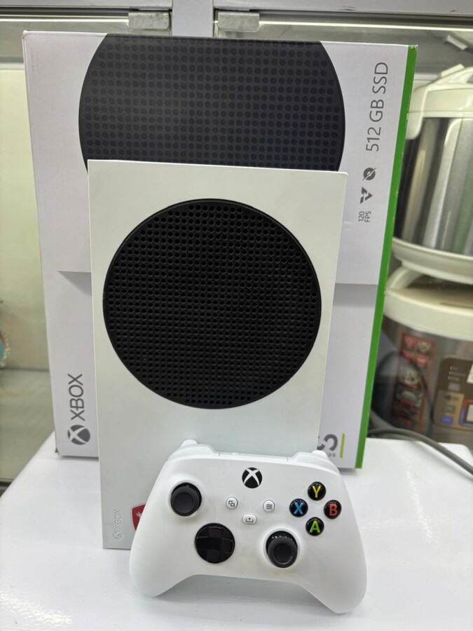 Игровая приставка XBOX Series S