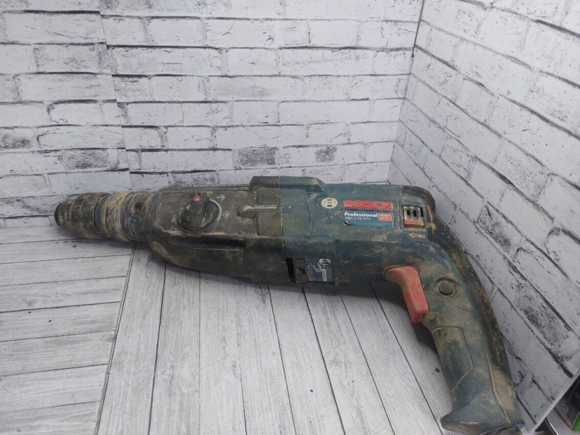 Перфоратор Bosch GBH 2-28