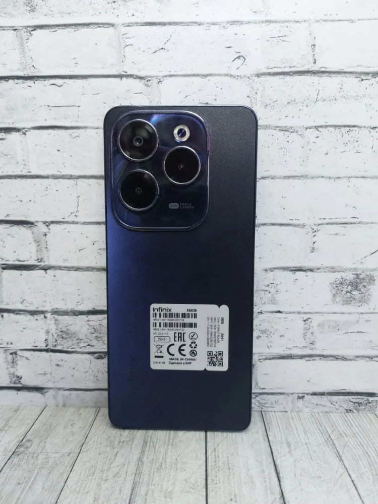 Мобильный телефон Infinix hot 40 8/256