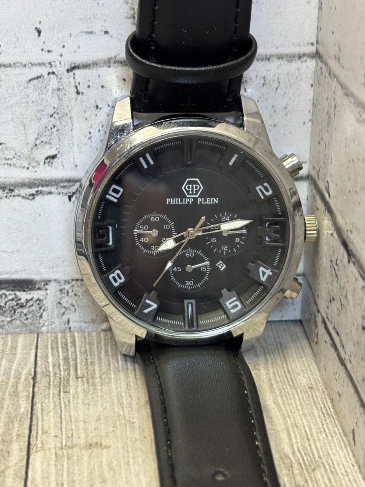 Часы PhilippPlein