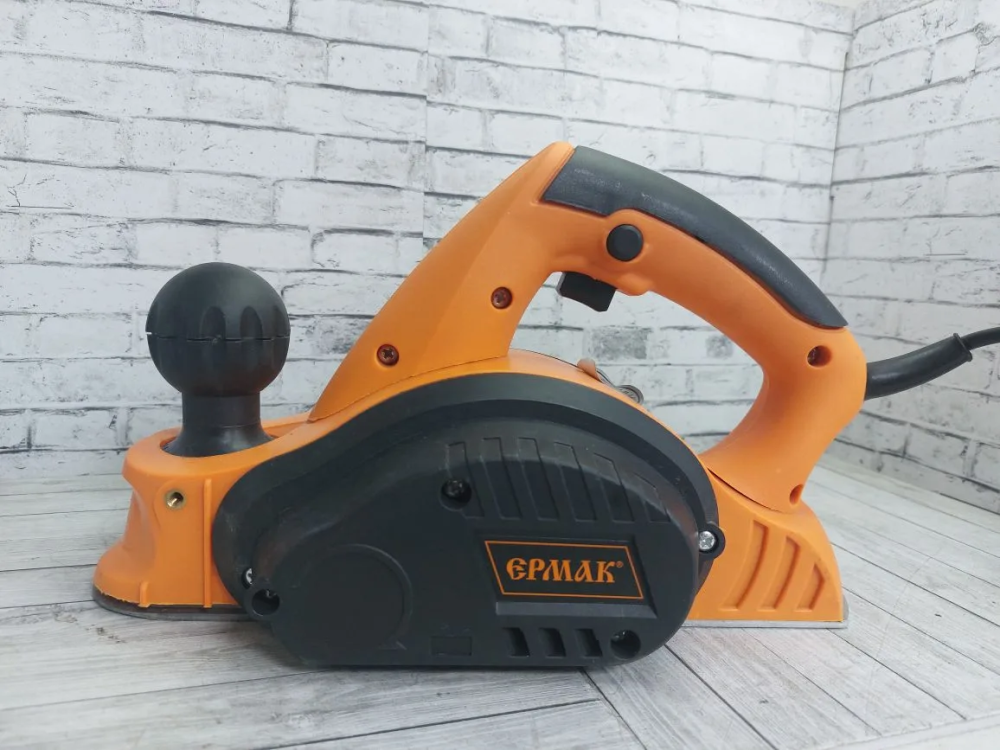 ЭлектроРубанок Ермак РБ-600