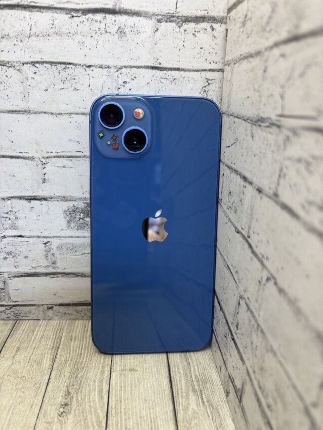Смартфон iPhone 13 128 Gb