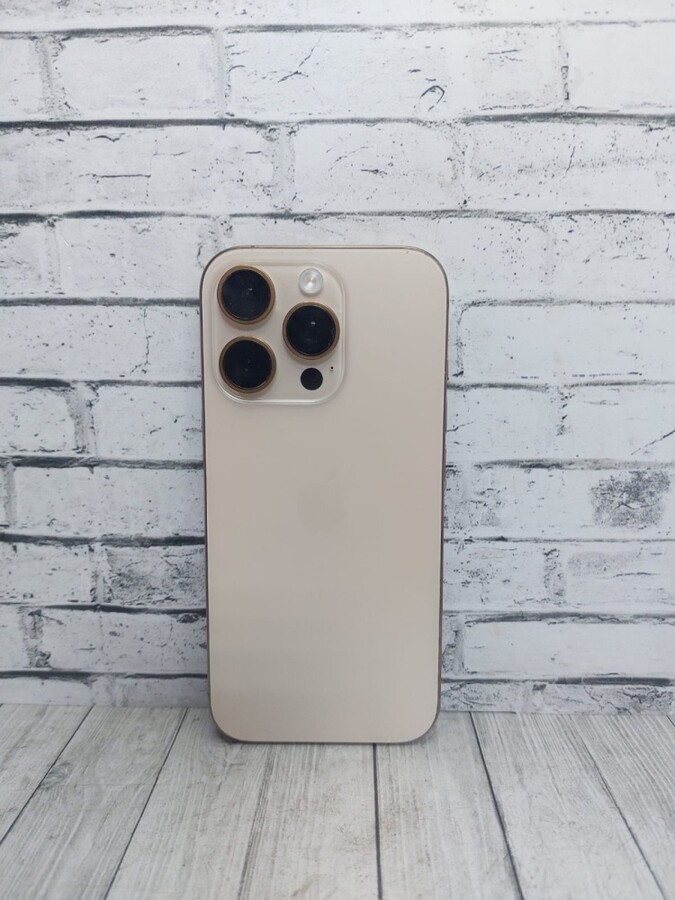 Смартфон iPhone 16 PRO 128