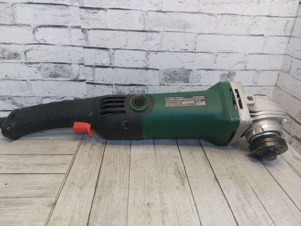 УШМ (Болгарка) Favorite 125