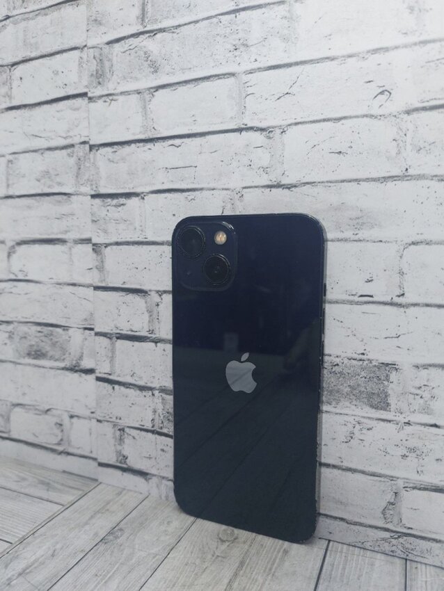 Смартфон iPhone 13 128 Gb