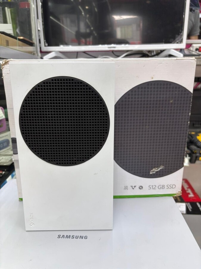 Игровая приставка XBOX Series S