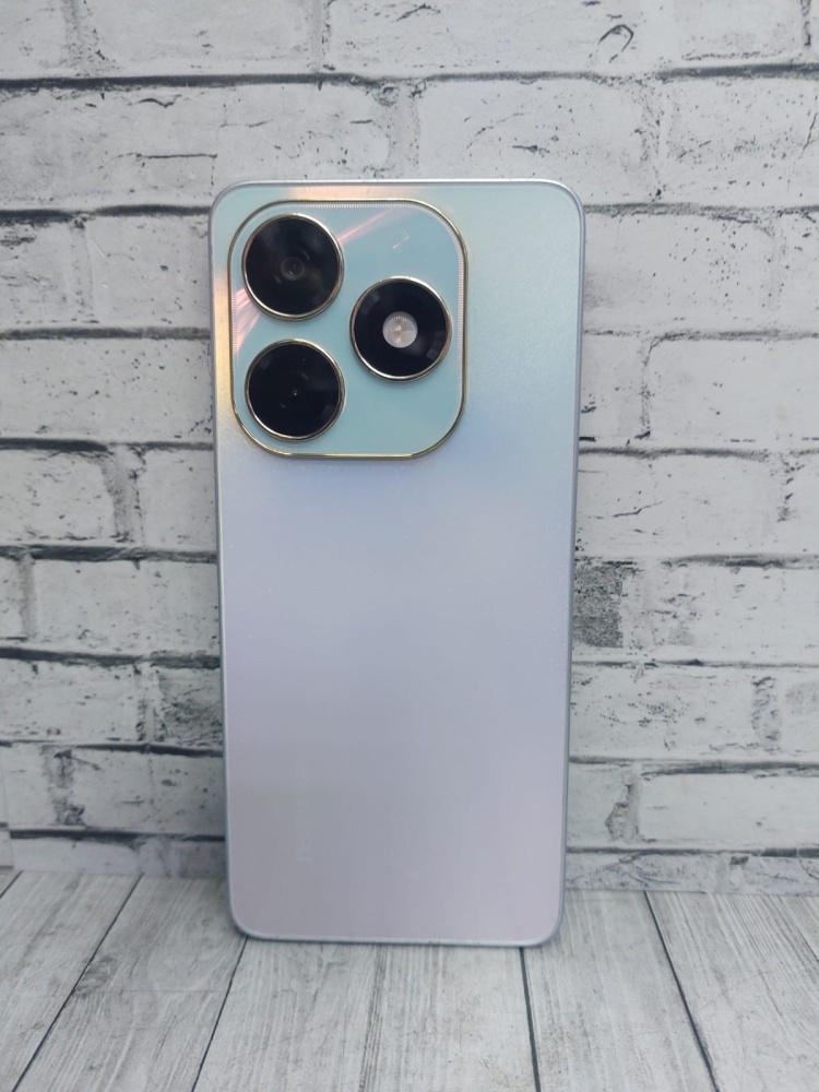 Мобильный телефон Tecno Spark 20 8/256